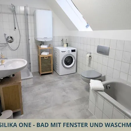 Basilika One, Fuer Bis Zu 6 Pers Mit 2 Schlafzi, Balkon Und Tiefgaragenstellplatz Weingarten (Wuerttemberg)